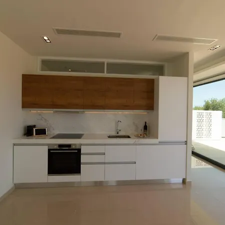Villa Luxury Glass - 200 Meters From The N *