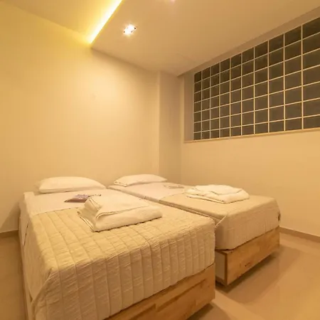 Luxury Glass - 200 Meters From The N Villa