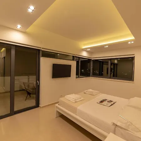 Luxury Glass - 200 Meters From The N Villa